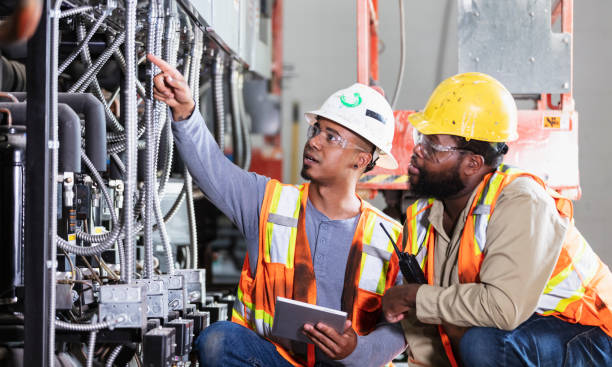 Best Emergency Electrician Near Me  in Diamondhead, MS